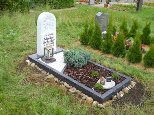 2 farbiges einzelgrab